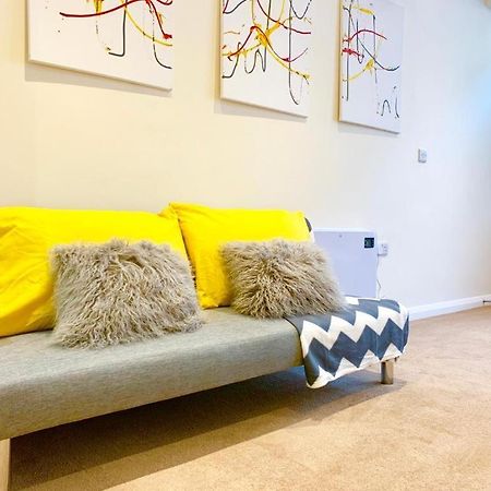 Eastbourne Beach Pier Apartment Bagian luar foto