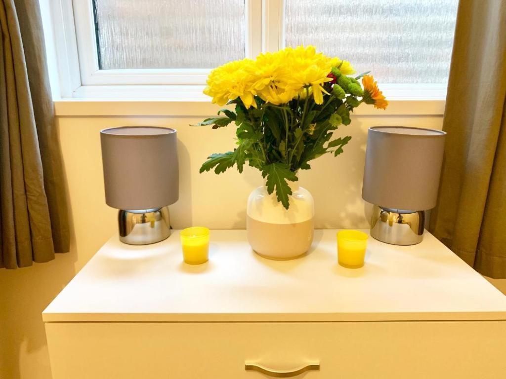 Eastbourne Beach Pier Apartment Bagian luar foto
