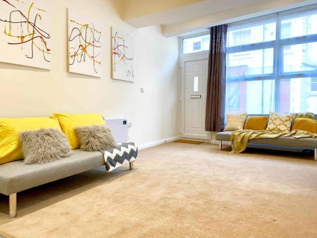 Eastbourne Beach Pier Apartment Bagian luar foto