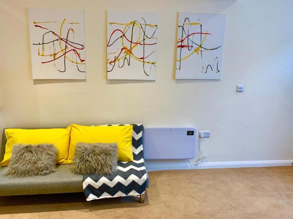 Eastbourne Beach Pier Apartment Bagian luar foto